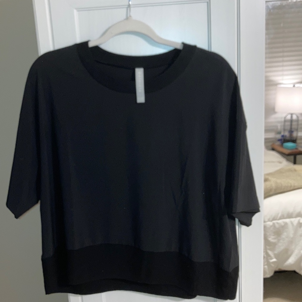Athleta Zephyr Crop Tee